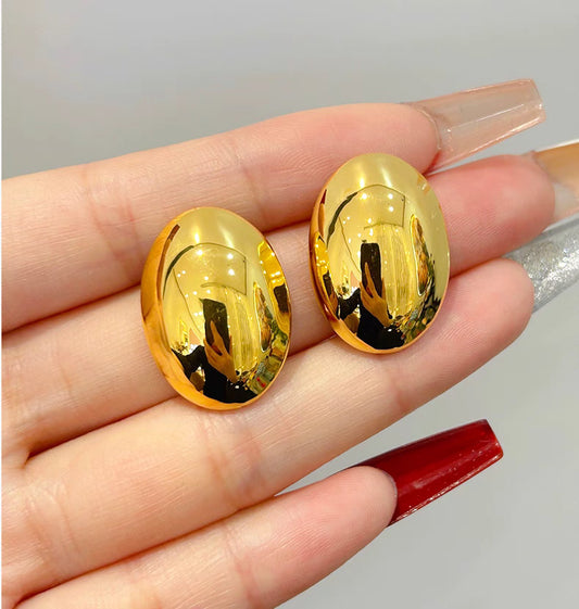 Smooth Glacier Oval 24k Gold Women's Stud Earrings